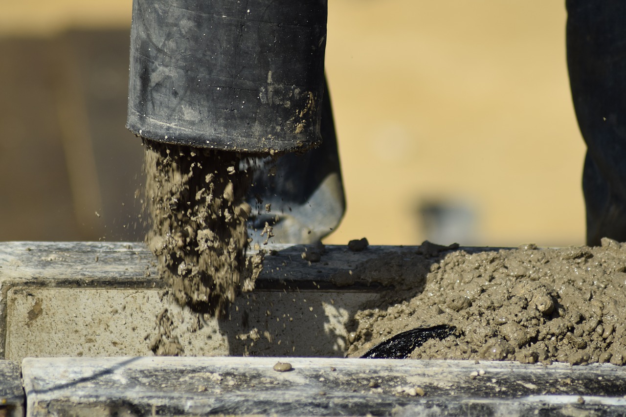 Mocowanie legarów do betonu: Skuteczne metody i techniki montażu